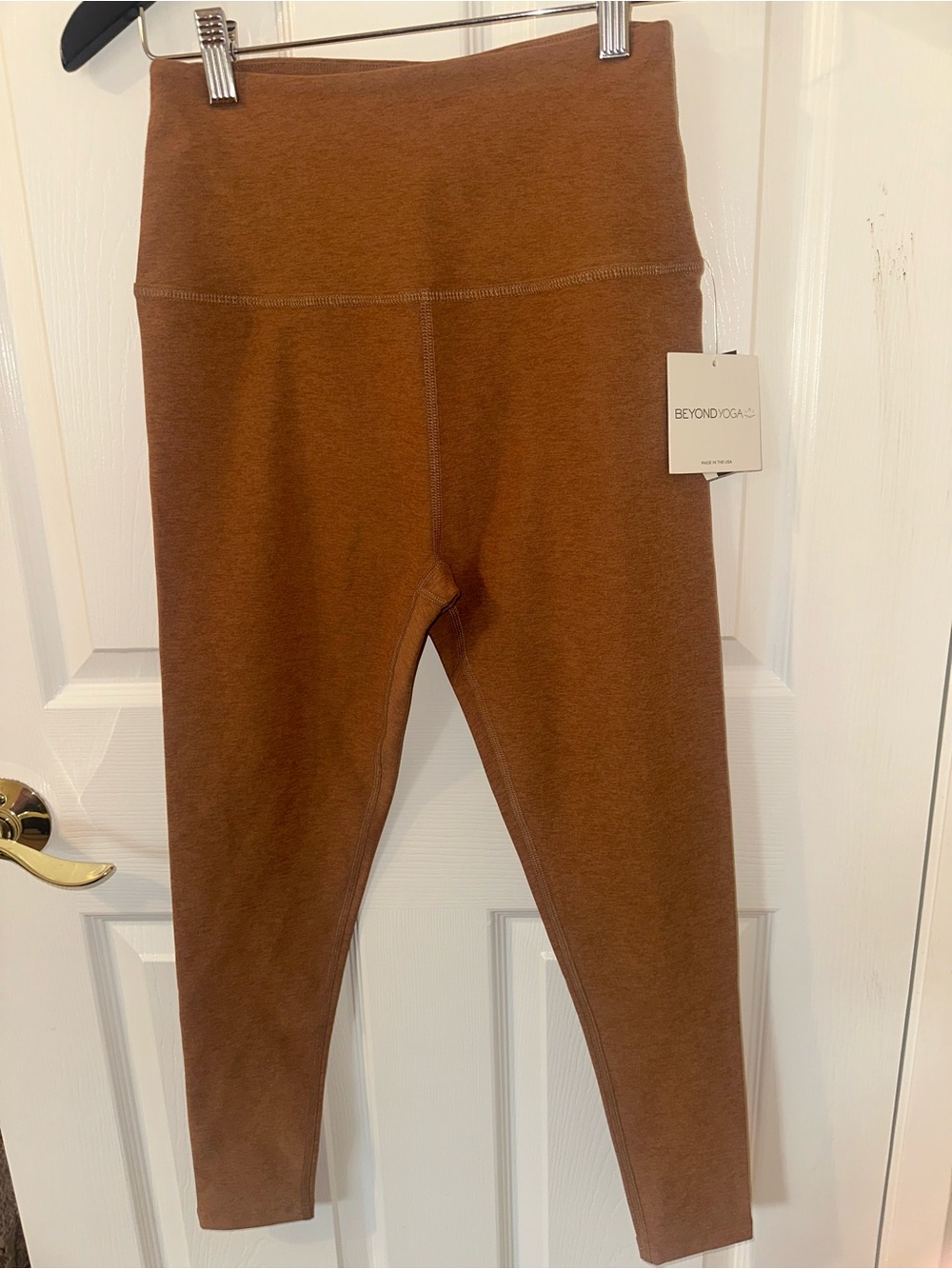 Beyond Yoga Brown High-Rise Leggings - Picture 2 of 13